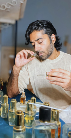 Pranav Kapoor at the perfumer's organ